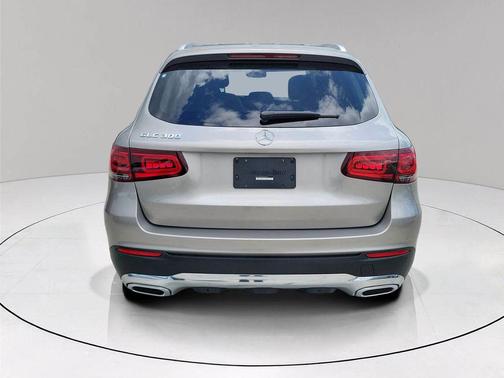 Mojave Silver Metallic 2022 Mercedes-Benz GLC 300 Base