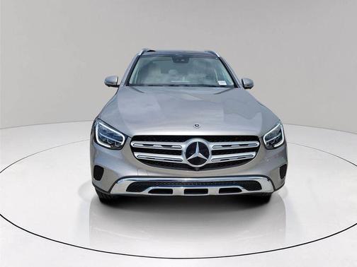 Mojave Silver Metallic 2022 Mercedes-Benz GLC 300 Base