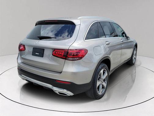 Mojave Silver Metallic 2022 Mercedes-Benz GLC 300 Base