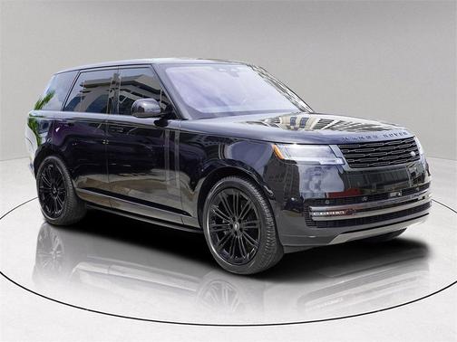 2023 Land Rover Range Rover P530 SE