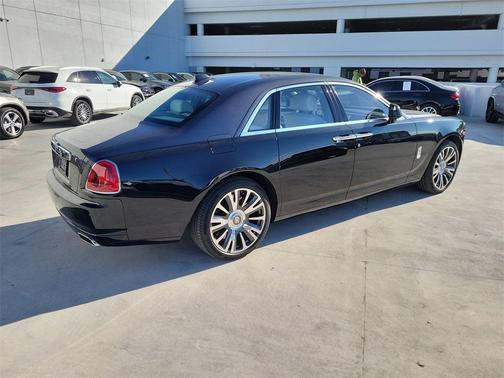2020 Rolls-Royce Ghost Base
