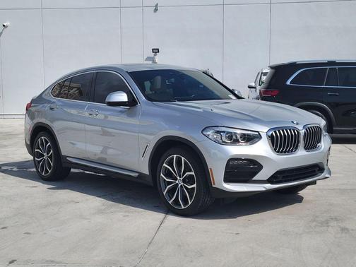 2020 BMW X4 xDrive30i