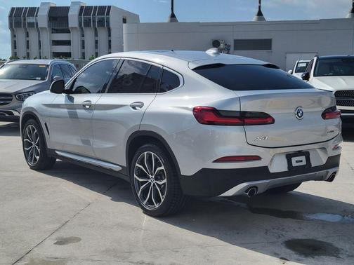 2020 BMW X4 xDrive30i