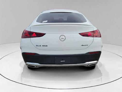 Polar White 2027 Mercedes-Benz GLE 450