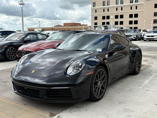 2024 Porsche 911 Carrera