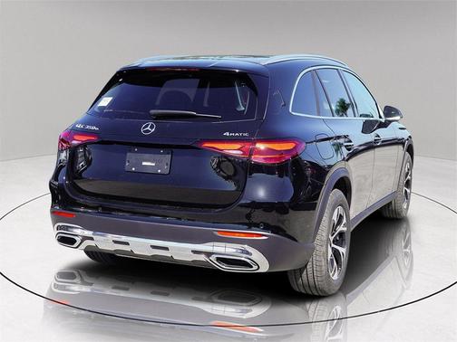2025 Mercedes-Benz GLC 350e Base 4MATIC
