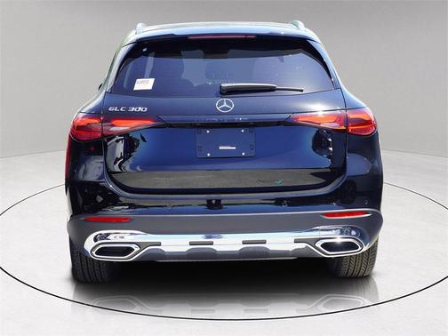 2025 Mercedes-Benz GLC 300 Base