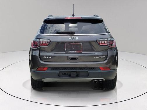 Granite Crystal Clearcoat Metallic 2022 Jeep Compass Limited