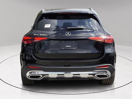 2025 Mercedes-Benz GLC 350e Base 4MATIC