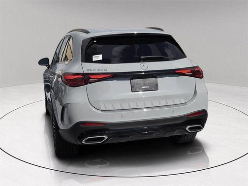 2026 Mercedes-Benz GLC 300 Base