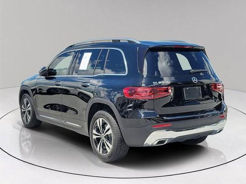 Black 2026 Mercedes-Benz GLB 250 Base