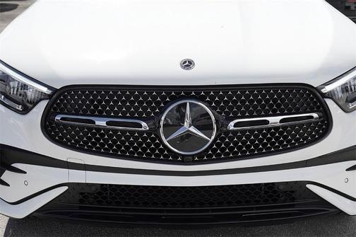 2026 Mercedes-Benz GLC 300 Base
