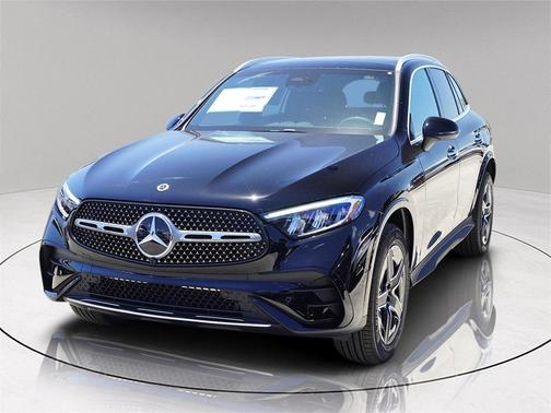2025 Mercedes-Benz GLC 300 Base