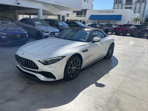 2023 Mercedes-Benz AMG SL 43 Base