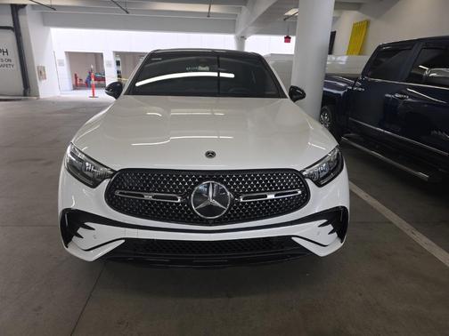 2025 Mercedes-Benz GLC 300 4MATIC Coupe