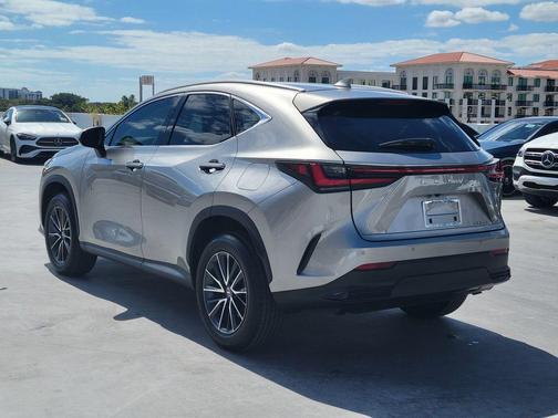 2024 Lexus NX 250 Premium