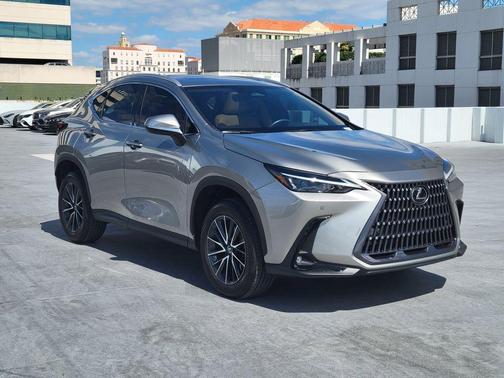2024 Lexus NX 250 Premium