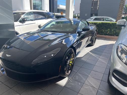 2019 Aston Martin DB11 AMR