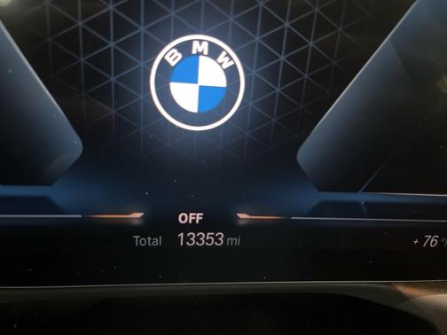 2023 BMW 330 i