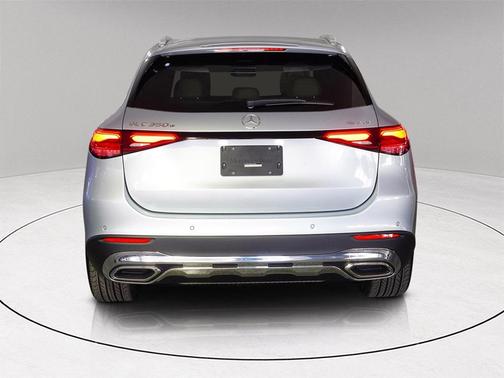 2025 Mercedes-Benz GLC 350e Base 4MATIC