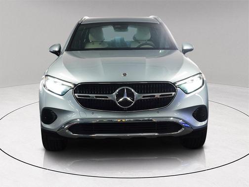 2025 Mercedes-Benz GLC 350e Base 4MATIC