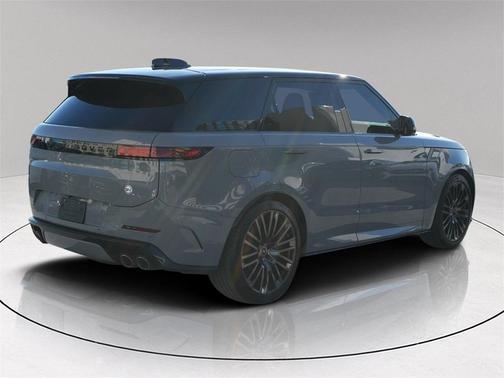 2025 Land Rover Range Rover Sport P635 SV Edition Two