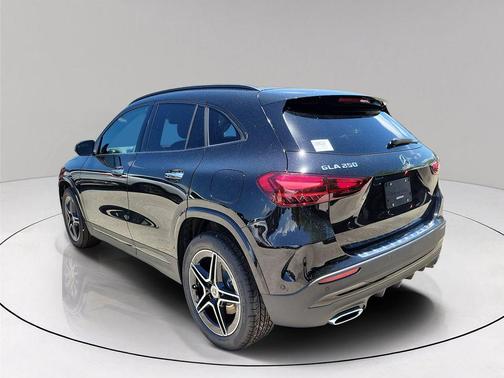 Midnight Black 2026 Mercedes-Benz GLA 250 Base