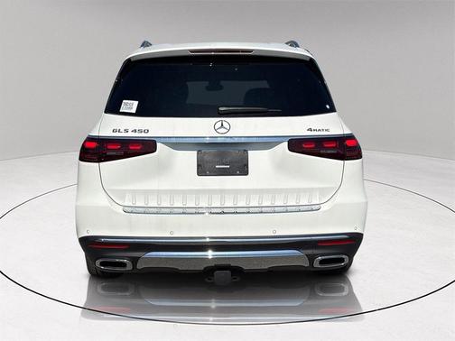 2026 Mercedes-Benz GLS 450 4MATIC