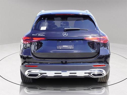 2025 Mercedes-Benz GLC 350e Base 4MATIC
