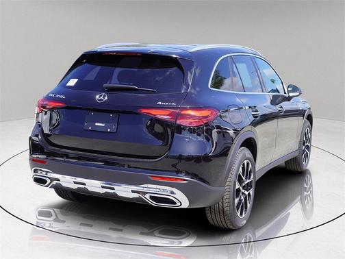 2025 Mercedes-Benz GLC 350e Base 4MATIC