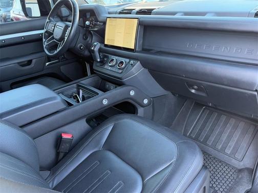 2022 Land Rover Defender 90 X-Dynamic HSE