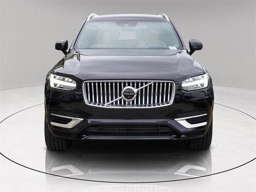 2022 Volvo XC90 Recharge Plug-In Hybrid T8 Inscription Extended Range 7P