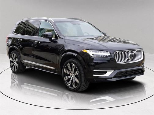 2022 Volvo XC90 Recharge Plug-In Hybrid T8 Inscription Extended Range 7P
