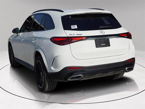 2025 Mercedes-Benz GLC 300 Base