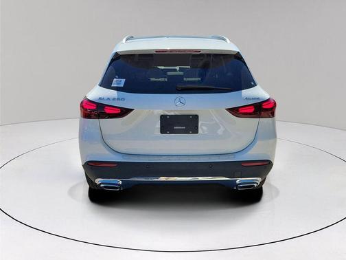 2026 Mercedes-Benz GLA 250 Base 4MATIC