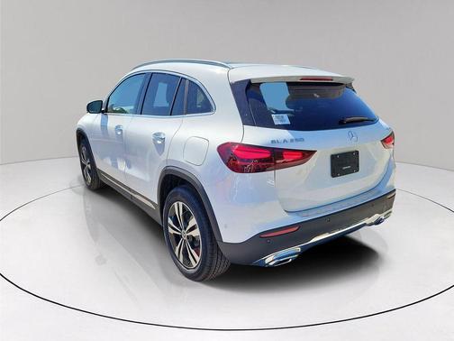 2026 Mercedes-Benz GLA 250 Base 4MATIC
