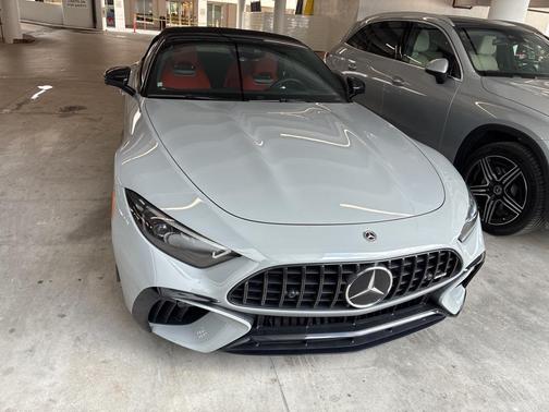 2022 Mercedes-Benz AMG SL 63 Base