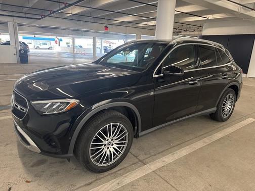 2023 Mercedes-Benz GLC 300 Base