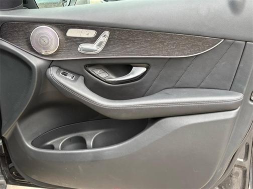 2021 Mercedes-Benz GLC 300 Base 4MATIC