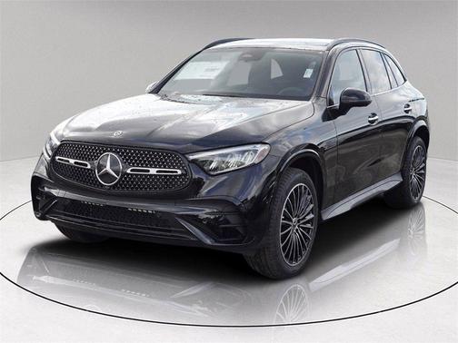 2026 Mercedes-Benz GLC 300 Base