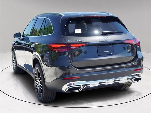 2025 Mercedes-Benz GLC 300 Base