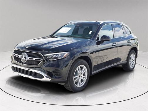 2025 Mercedes-Benz GLC 300 Base
