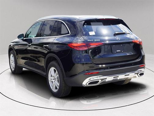 2025 Mercedes-Benz GLC 300 Base