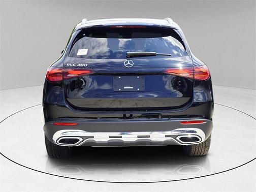 2025 Mercedes-Benz GLC 300 Base