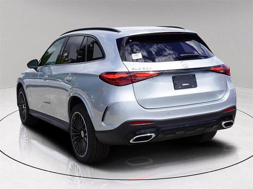 2026 Mercedes-Benz GLC 300 Base