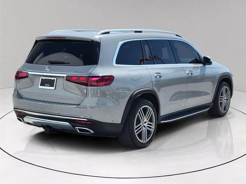2024 Mercedes-Benz GLS 450 4MATIC