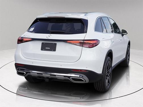 2026 Mercedes-Benz GLC 300 Base