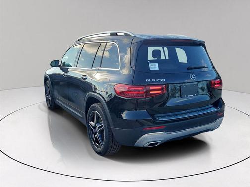 2026 Mercedes-Benz GLB 250 Base