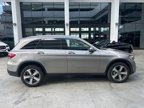2022 Mercedes-Benz GLC 300 Base 4MATIC