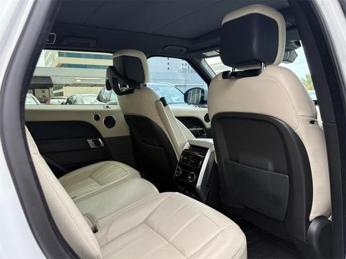 2022 Land Rover Range Rover Sport HSE Silver Edition